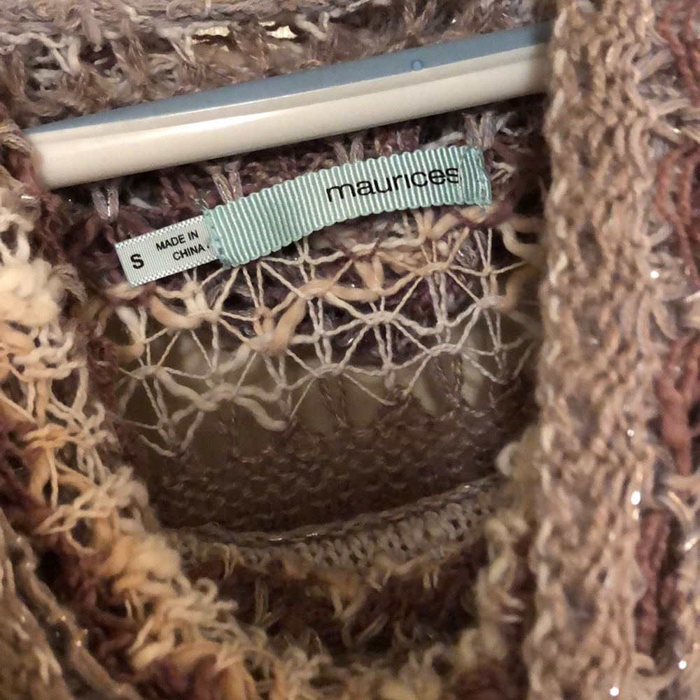 Sweater - Picture 4 of 4